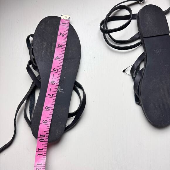 Forever 21 Black  Ankle Strap Gladiator Style Sandals Sz 7 - Picture 5 of 9
